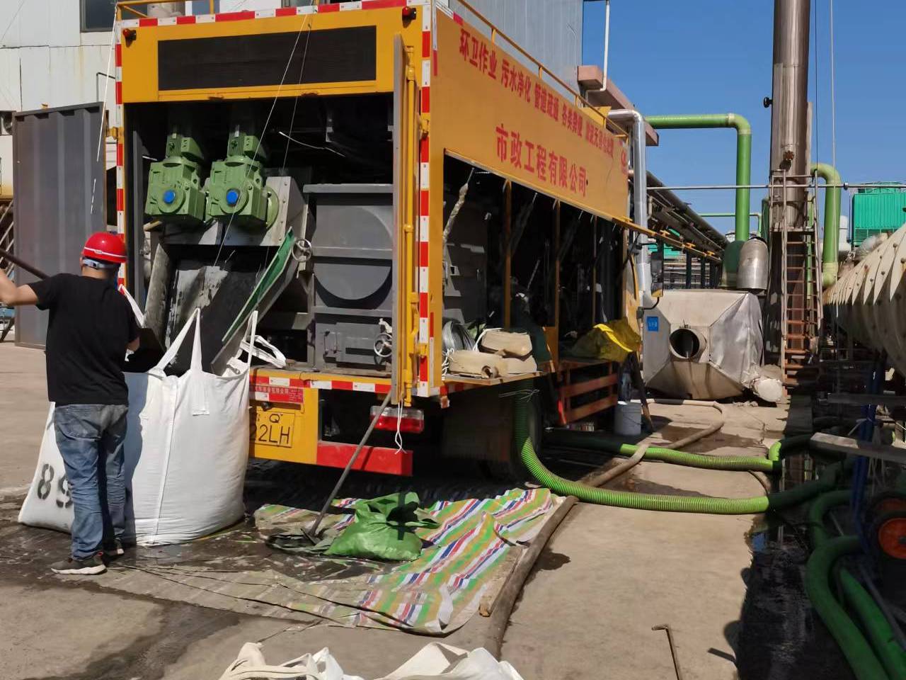 沁阳淤泥压干处理